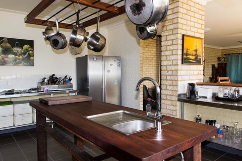 Baywatch Retreat Augusta - Accommodation Sydney 4