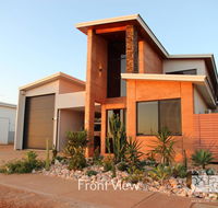 31 Inggarda Lane - Spectacular Views with a Private Jetty and Wi-Fi - Sydney 4u