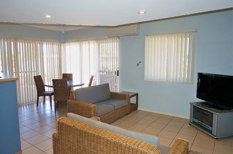 Osprey Holiday Village Unit 122 2 Bedroom - Sydney 4u 3