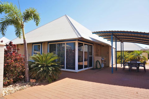 Osprey Holiday Village Unit 122 2 Bedroom - Sydney 4u 12