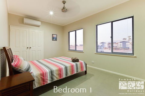 3 Kestrel Place - Sydney 4u 8