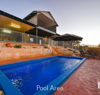 3 Kestrel Place - PRIVATE JETTY  POOL - Sydney 4u