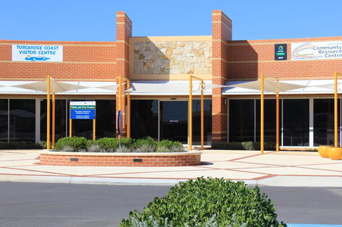 Jurien Beachfront Holiday Units - Sydney 4u 25