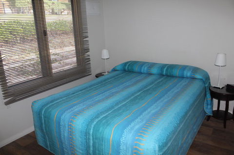Ningaloo Coral Bay â€“ Bayview - Sydney 4u 10
