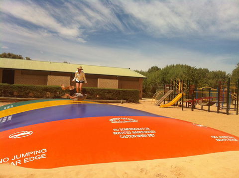 Ningaloo Coral Bay â€“ Bayview - Sydney 4u 3