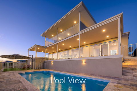 32 Corella Court - Sydney 4u 0