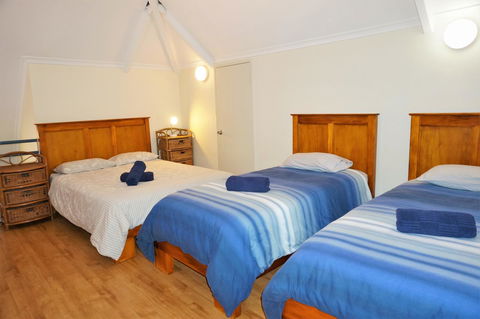 Osprey Holiday Village Unit 119 - Sydney 4u 8