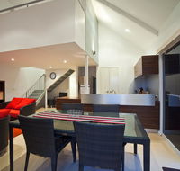 Osprey Holiday Village Unit 103/2 Bed - Ideal small family getaway apartment - Sydney 4u