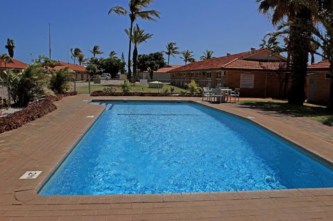 Hospitality Carnarvon, SureStay Collection By Best Western - Sydney 4u 18
