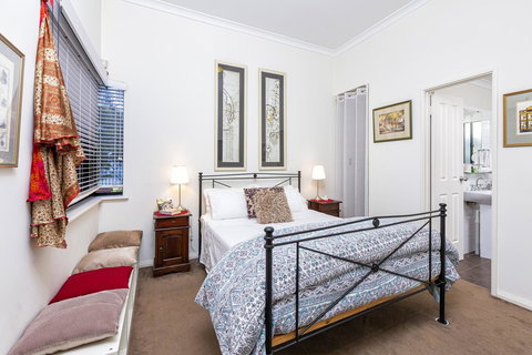 Como Executive Apartment - Accommodation Sydney 6