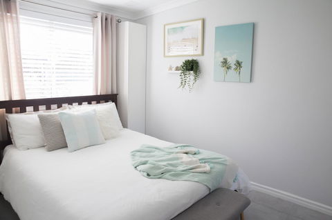 Salty Shack Lancelin - Accommodation Sydney 0
