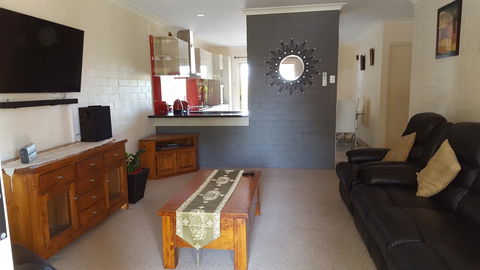 Kalbarri Murchison View Apartments - Sydney 4u 31