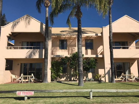 Kalbarri Murchison View Apartments - Sydney 4u 5