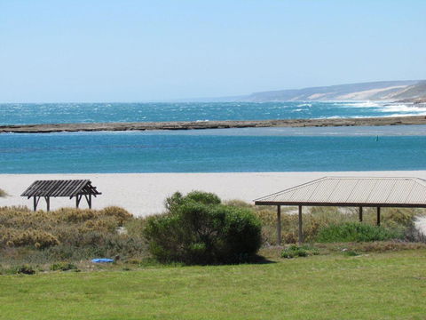 Kalbarri Murchison View Apartments - Sydney 4u 7
