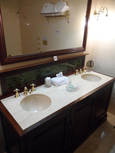 Clifton Motel & Grittleton Lodge - Sydney 4u 31