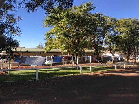Tom Price Tourist Park - Sydney 4u 5