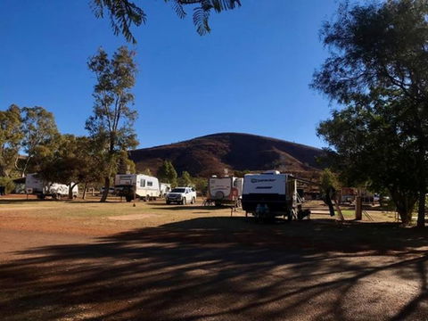 Tom Price Tourist Park - Sydney 4u 15