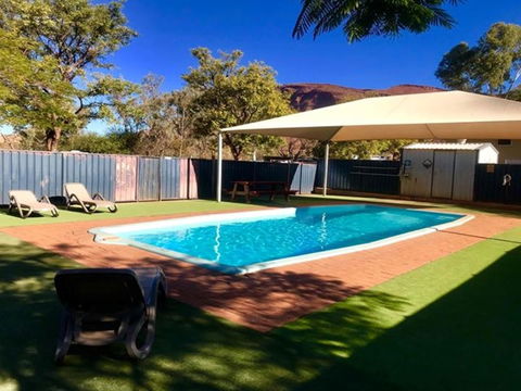 Tom Price Tourist Park - Sydney 4u 7
