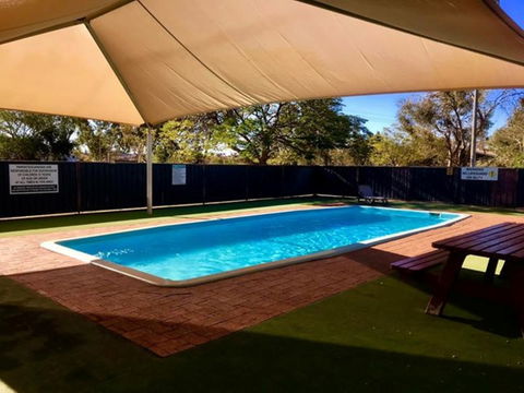 Tom Price Tourist Park - Sydney 4u 6