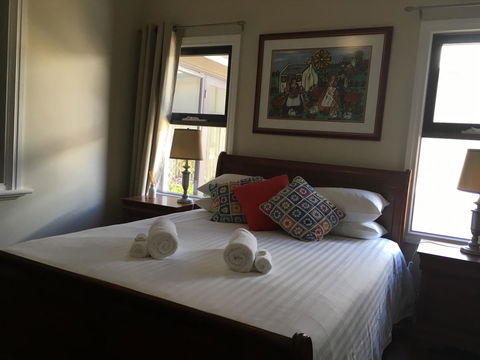 Rowley House - Sydney 4u 15