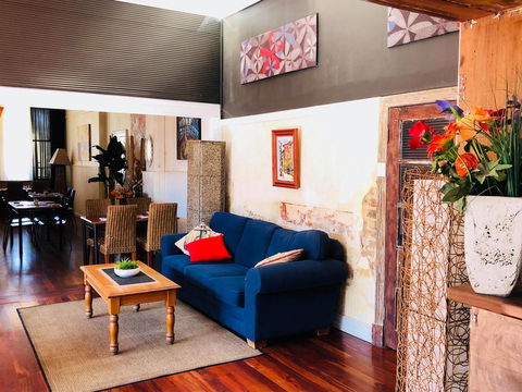 Junction Hotel Moora - Sydney 4u 9