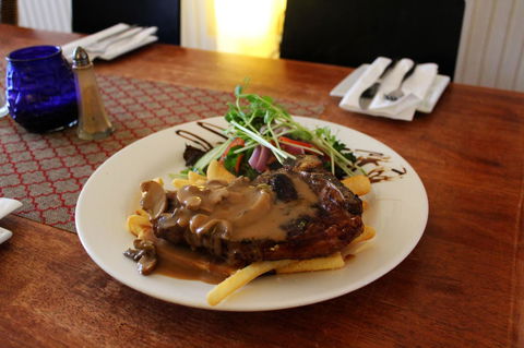 Junction Hotel Moora - Sydney 4u 28