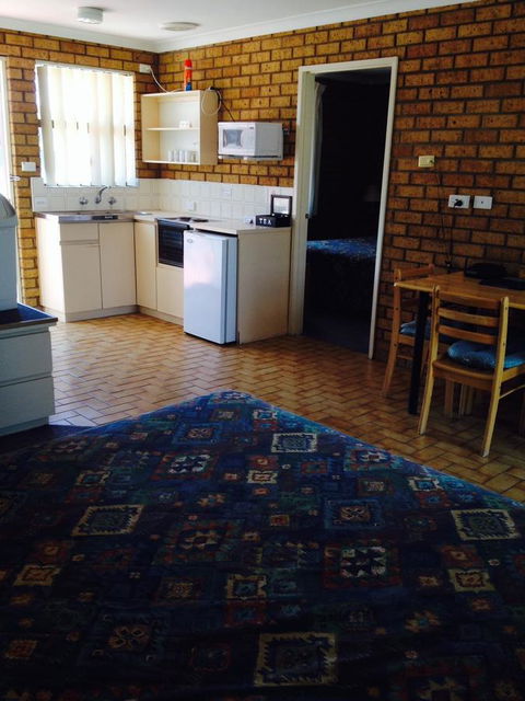 Cervantes Pinnacles Motel - Sydney 4u 15