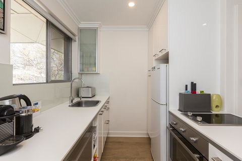 Cottesloe Beach Pines Apartment - Sydney 4u 2