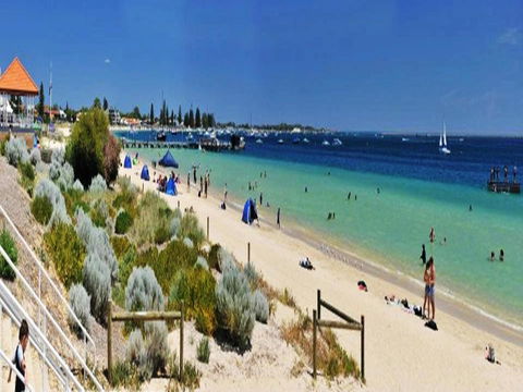 Waikiki Beach Bed And Breakfast - Sydney 4u 18