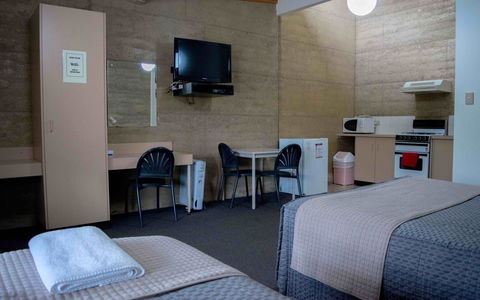 Hopetoun Motel & Chalet Village - Sydney 4u 35