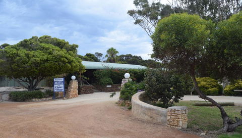 Hopetoun Motel & Chalet Village - Sydney 4u 13