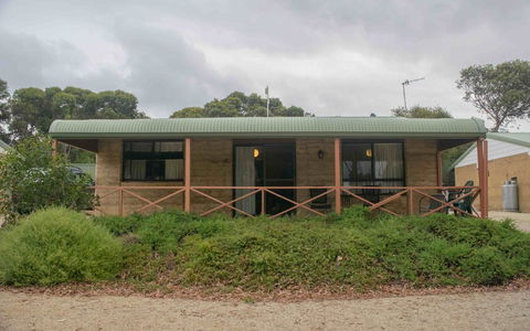 Hopetoun Motel & Chalet Village - Sydney 4u 23