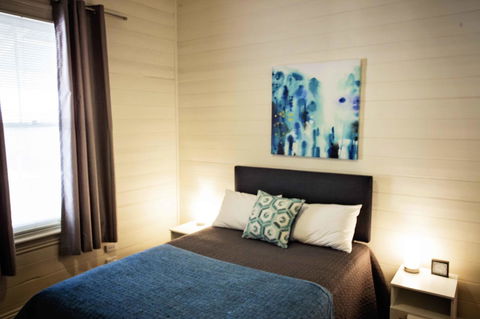 Hopetoun Motel & Chalet Village - Sydney 4u 24