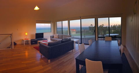 Hopetoun Motel & Chalet Village - Sydney 4u 10