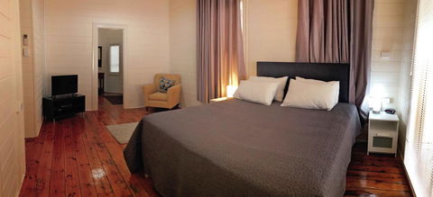 Hopetoun Motel & Chalet Village - Sydney 4u 11