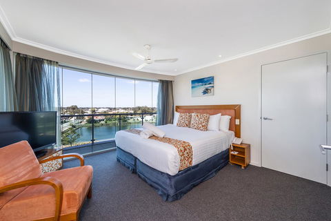 A 406 FANTASTIC OCEAN BEACH And MARINA VIEW APT - MANDURAH - Accommodation Sydney 12