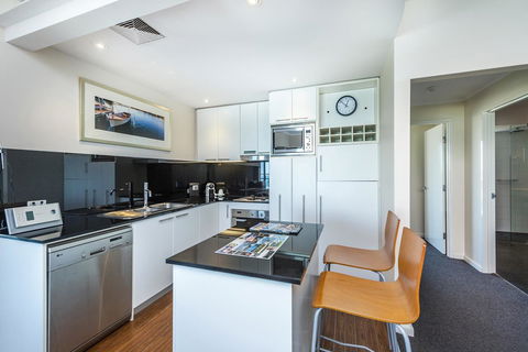 A 406 FANTASTIC OCEAN BEACH And MARINA VIEW APT - MANDURAH - Accommodation Sydney 19