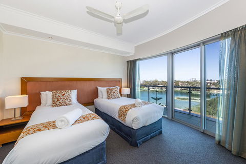 A 406 FANTASTIC OCEAN BEACH And MARINA VIEW APT - MANDURAH - Accommodation Sydney 17