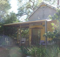 Black Cockatoo Lodge - Sydney 4u