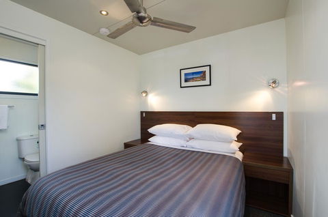 Swansea Beach Chalets - Sydney 4u 20
