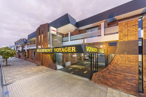 Beachfront Voyager Motor Inn - Sydney 4u 2
