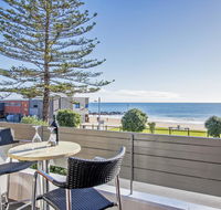 Beachfront Voyager Motor Inn - Sydney 4u