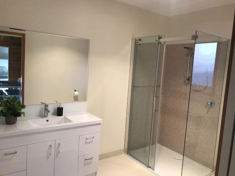 Loma Cottages - Sydney 4u 13