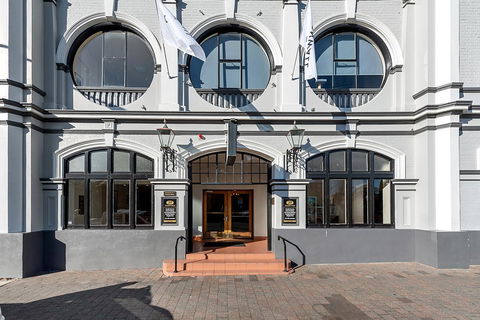 The Cornwall Boutique Hotel - Sydney 4u 26