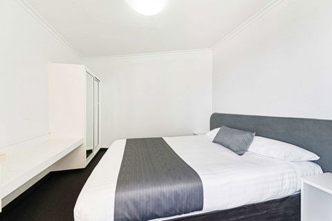 Coach House Launceston - Sydney 4u 15