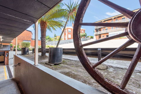 Coach House Launceston - Sydney 4u 26