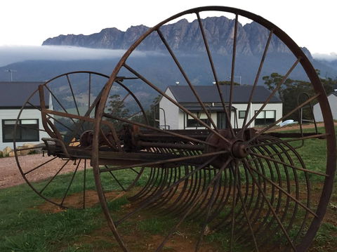 Manna Hill Farm - Accommodation Sydney 0
