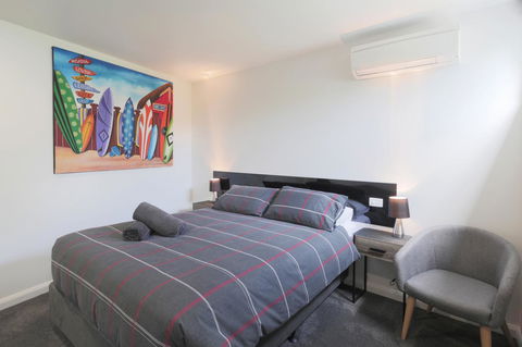 Georges Bay Apartments - Sydney 4u 23