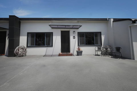 Georges Bay Apartments - Sydney 4u 31