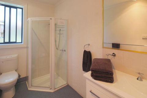 Georges Bay Apartments - Sydney 4u 32